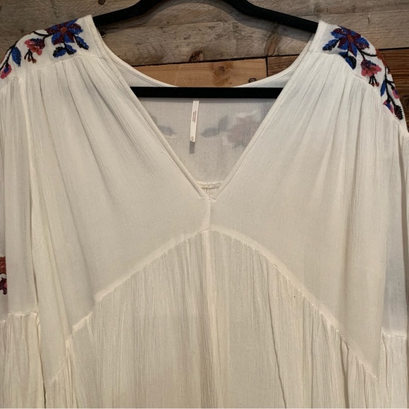 Free People Te Amo Embroidered Bell Sleeve Boho Babydoll Mini Dress White Sz XS - Picture 4 of 14